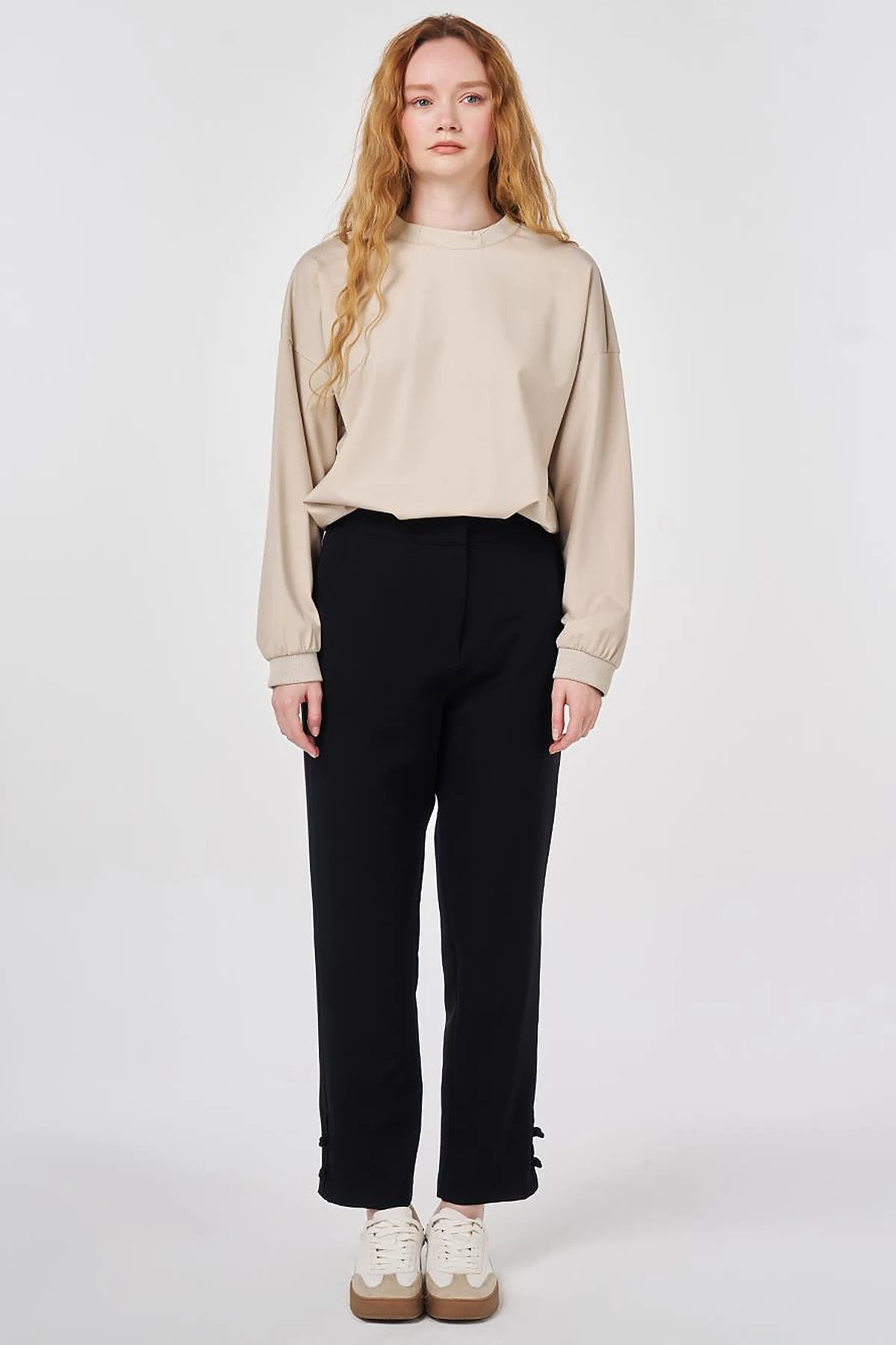 Knot Button Straight Leg Trousers Black