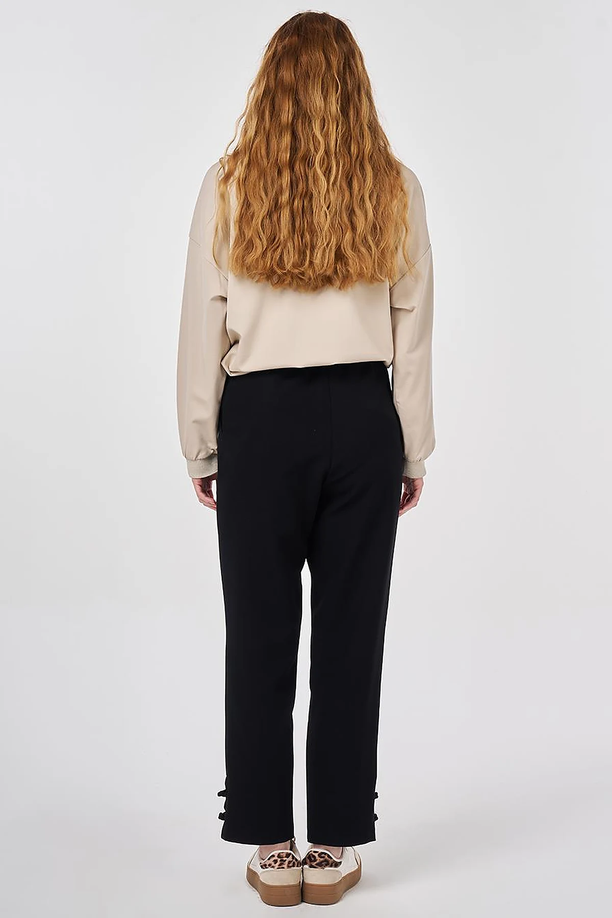 Knot Button Straight Leg Trousers Black