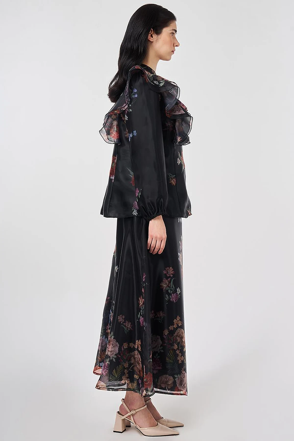 Ruffle Detail Organza Skirt Suit Black