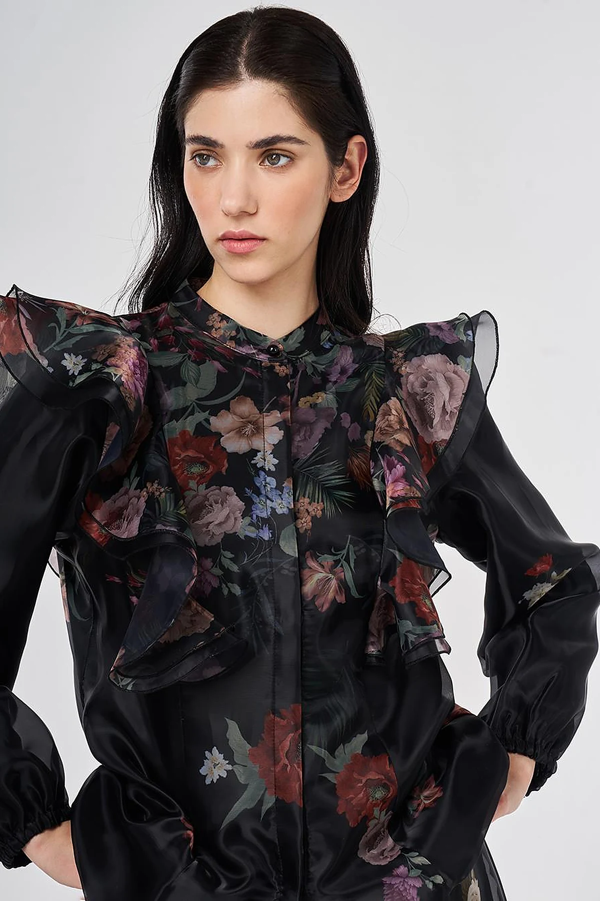 Ruffle Detail Organza Skirt Suit Black