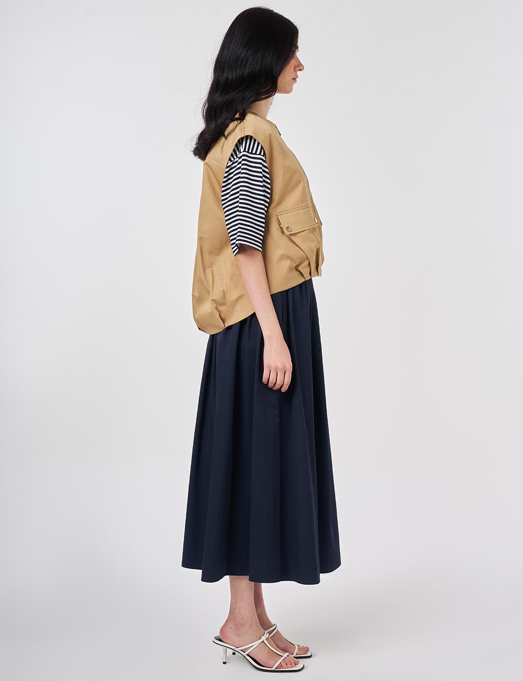 Zipper Closure Short Vest, Beige