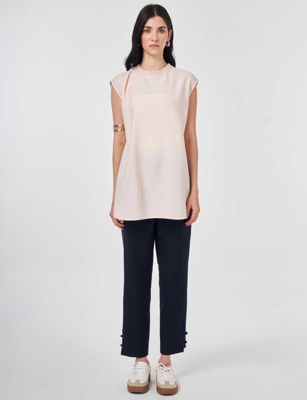 Sleeveless T-shirt, Light Salmon
