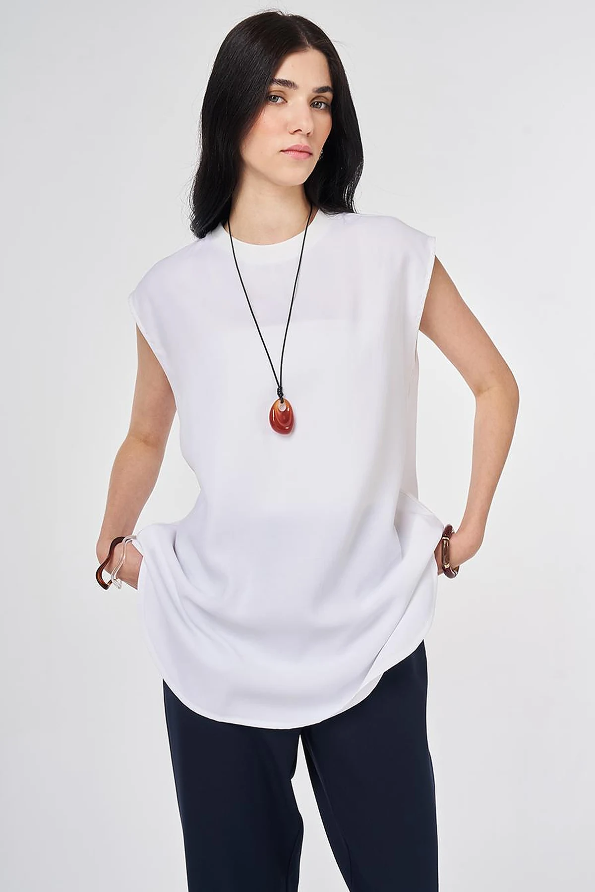 Kolsuz T-shirt Optik Beyaz