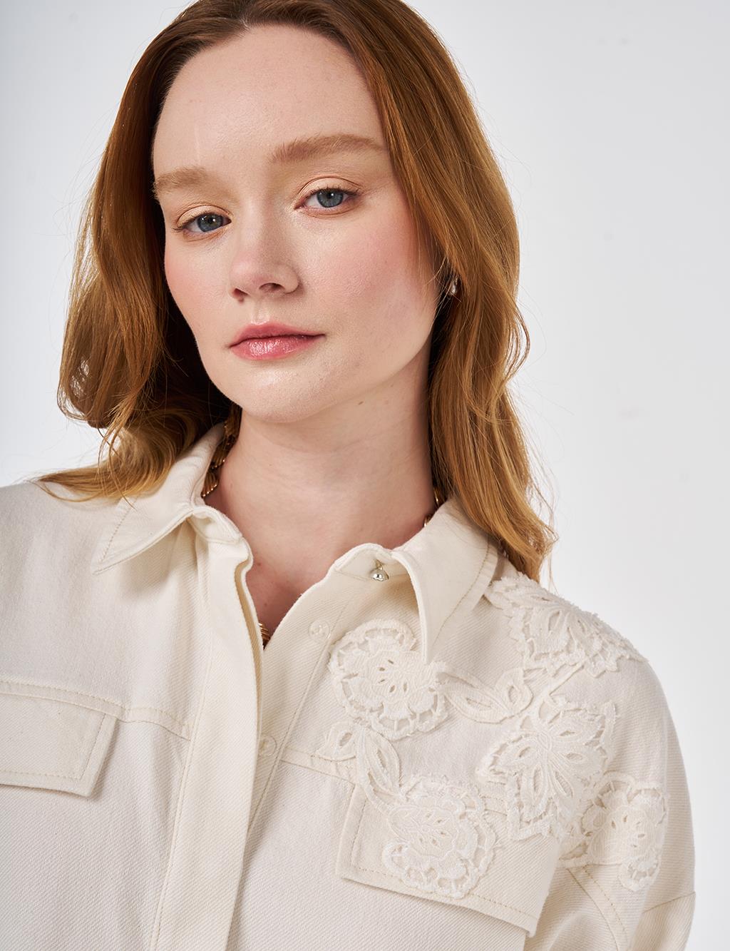 Embroidered Applique Two-Piece Set Cream