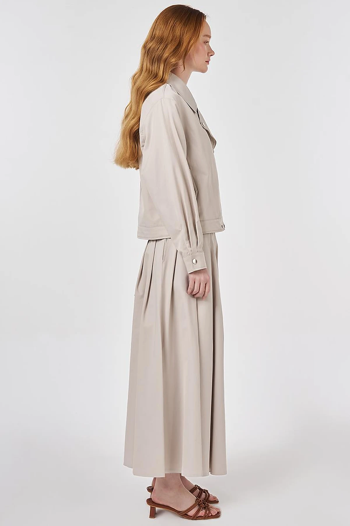 Embroidered Detail Skirt Set Stone