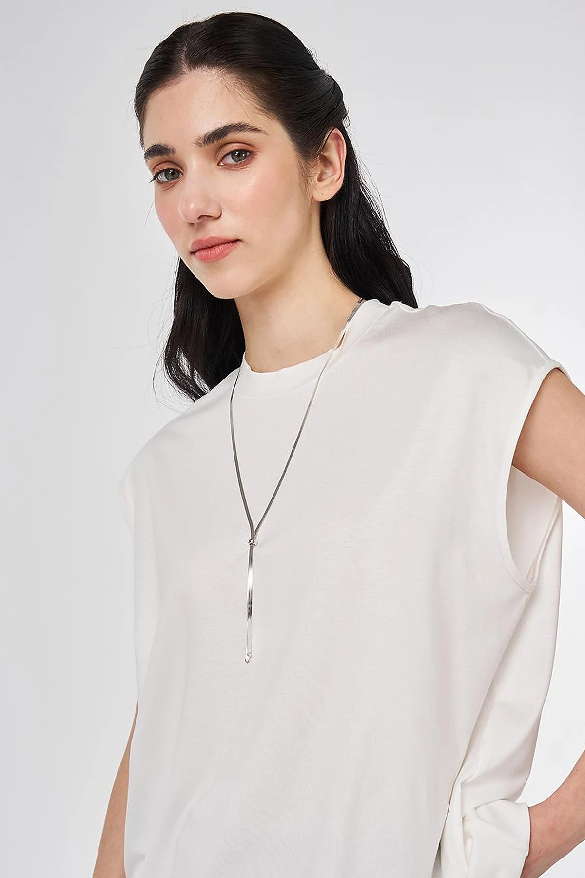 Sleeveless Knitted Blouse Ecru