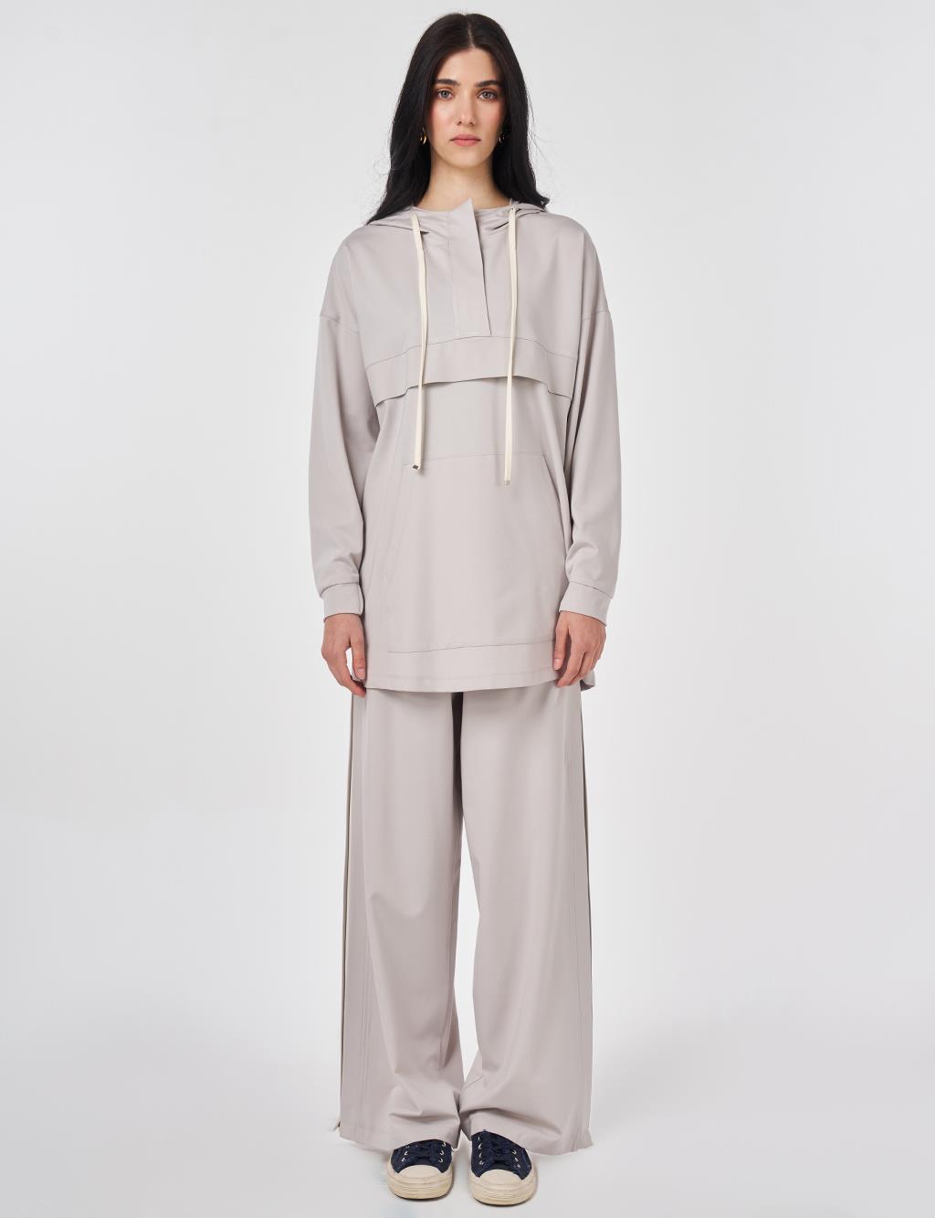 Two-Piece Set with Kangaroo Pocket Detail Light Gray