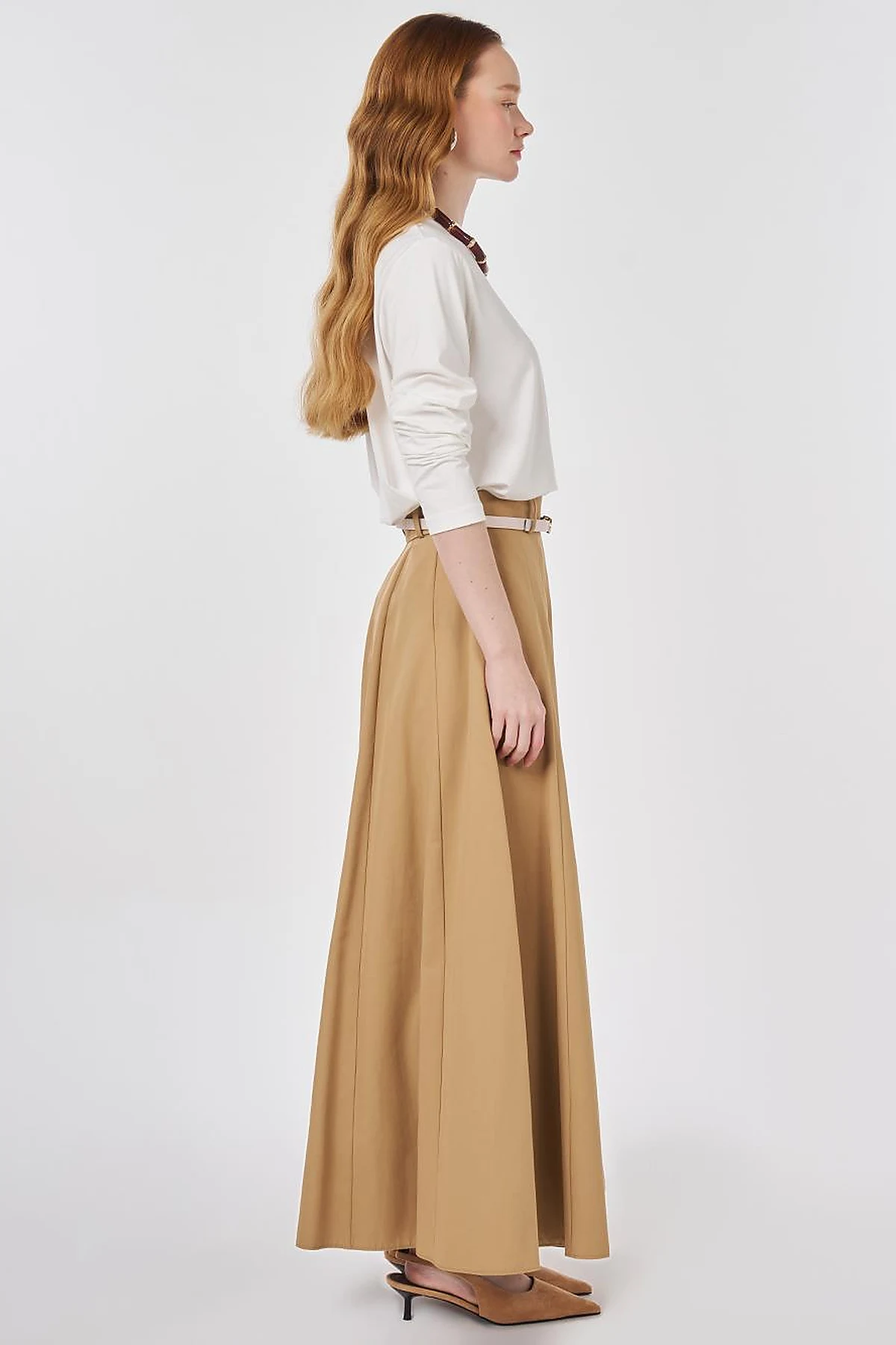 High-Waisted Skirt with Belt Detail Beige