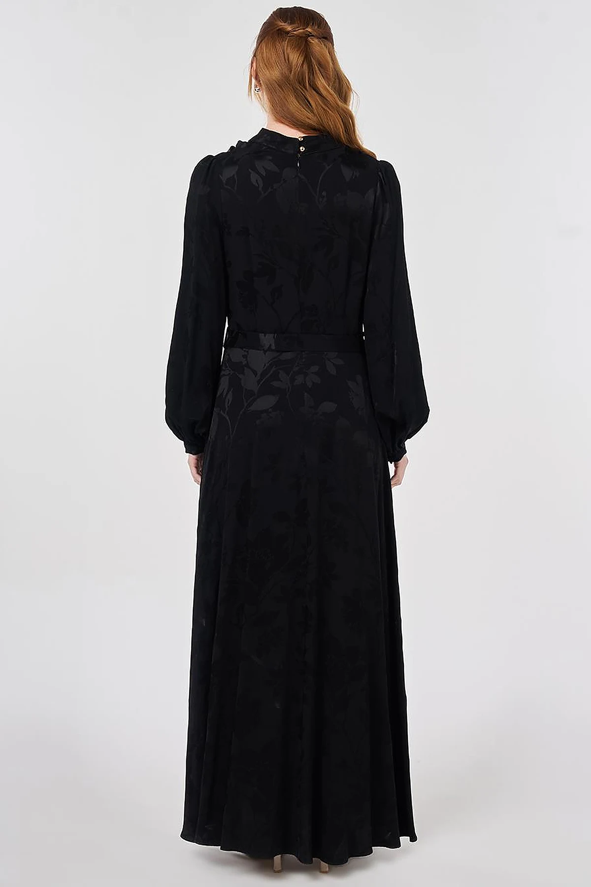 Leaf Pattern Jacquard Dress in Black