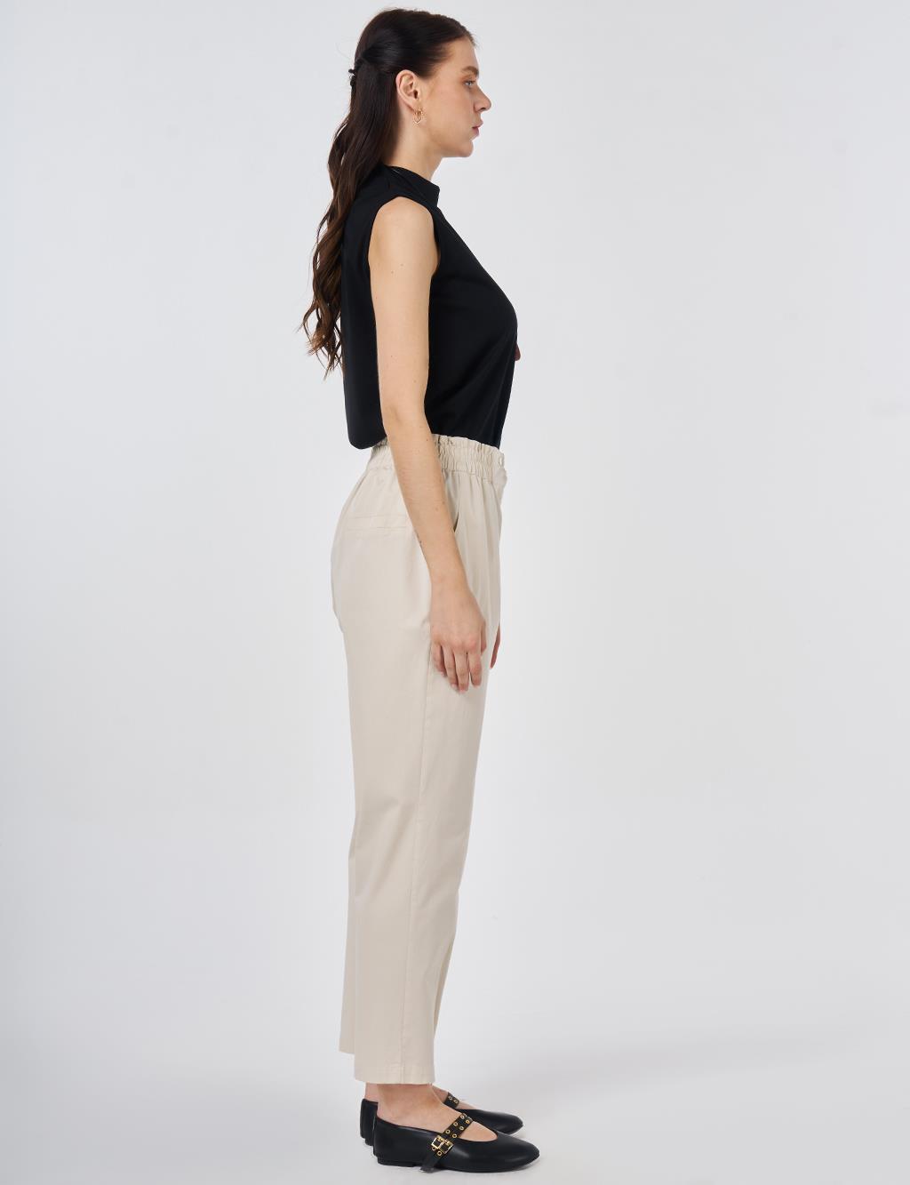 Zippered Hem Carrot Pants Cream