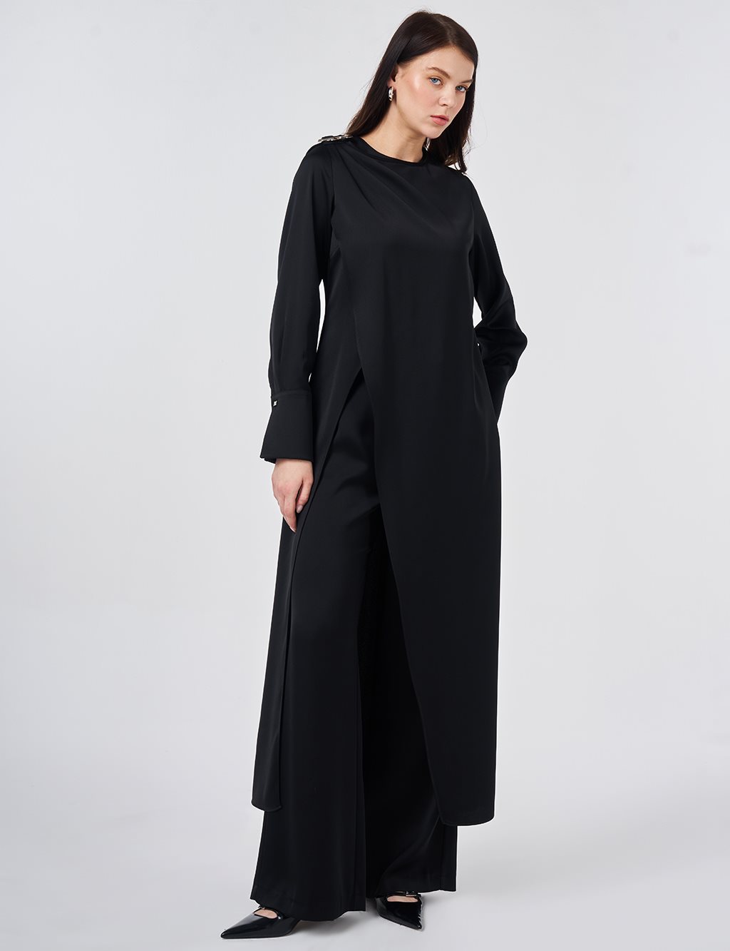 Metal Tokalı Saten İkili Takım Siyah 