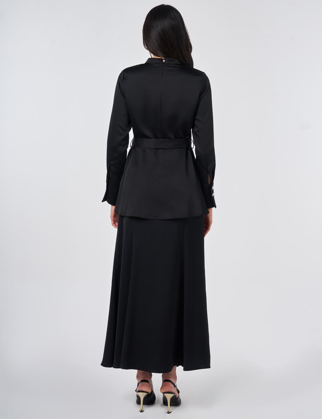 Kuşak Detaylı Saten Bluz Siyah