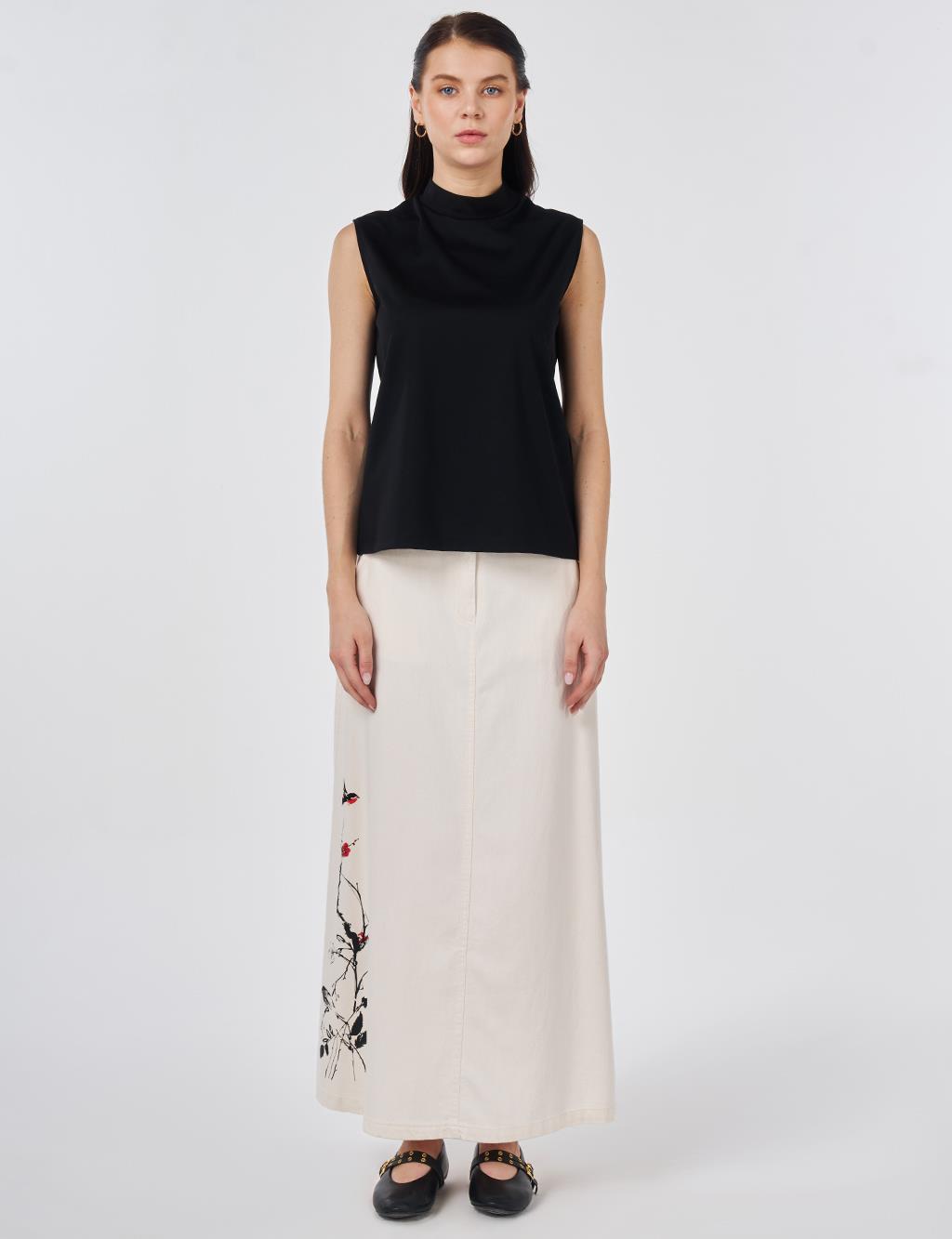 Short Stand-Up Collar Rayon T-shirt Black