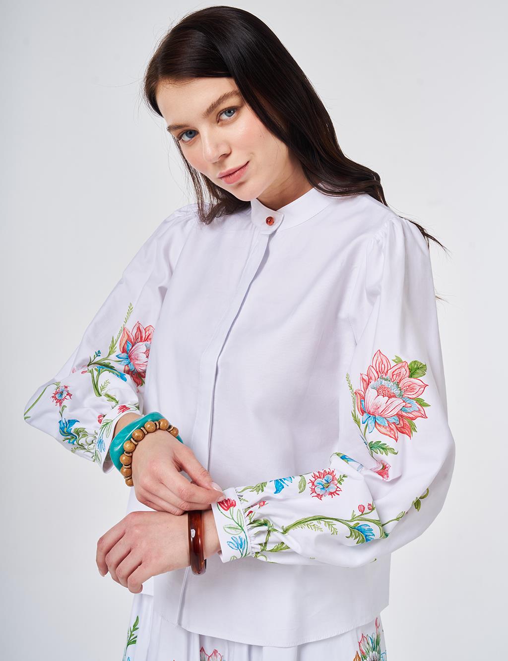 %100 Pamuklu Floral Desen Etekli Takım Optik Beyaz