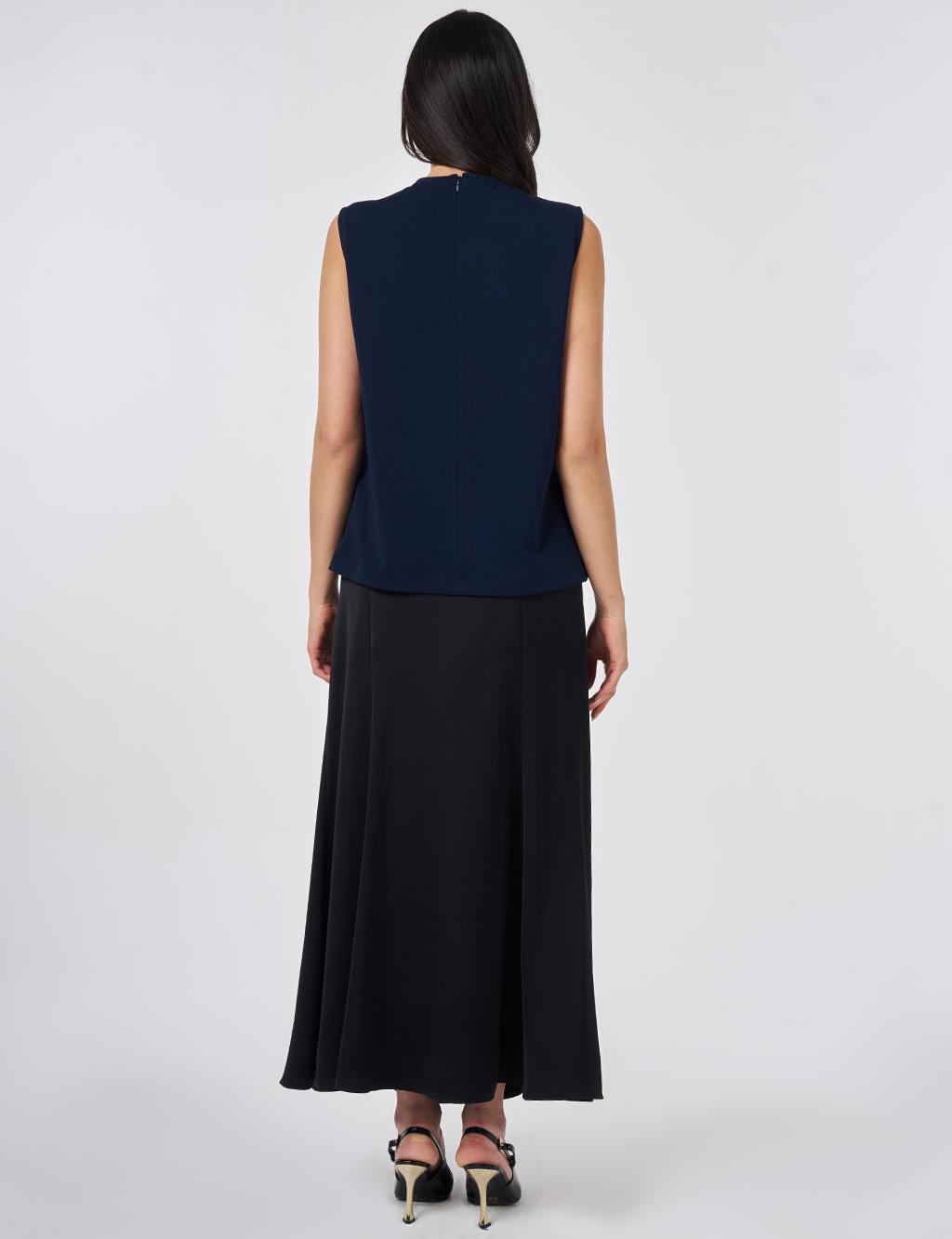 Crew Neck Sequin Blouse Dark Navy