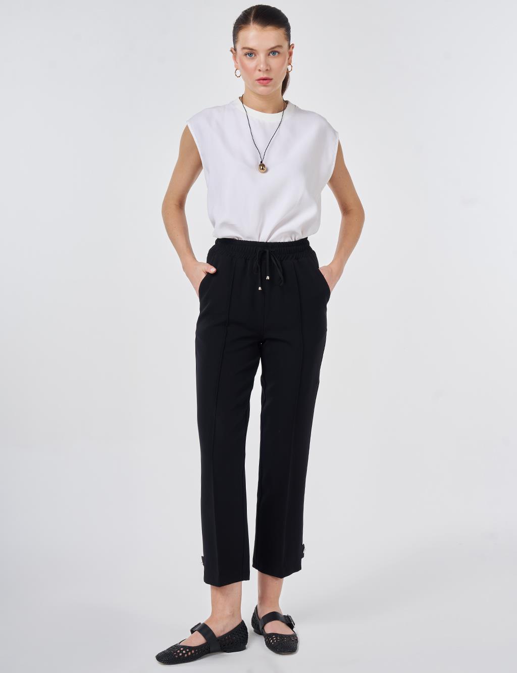 Cutting Stitch Relaxed Fit Trousers Black
