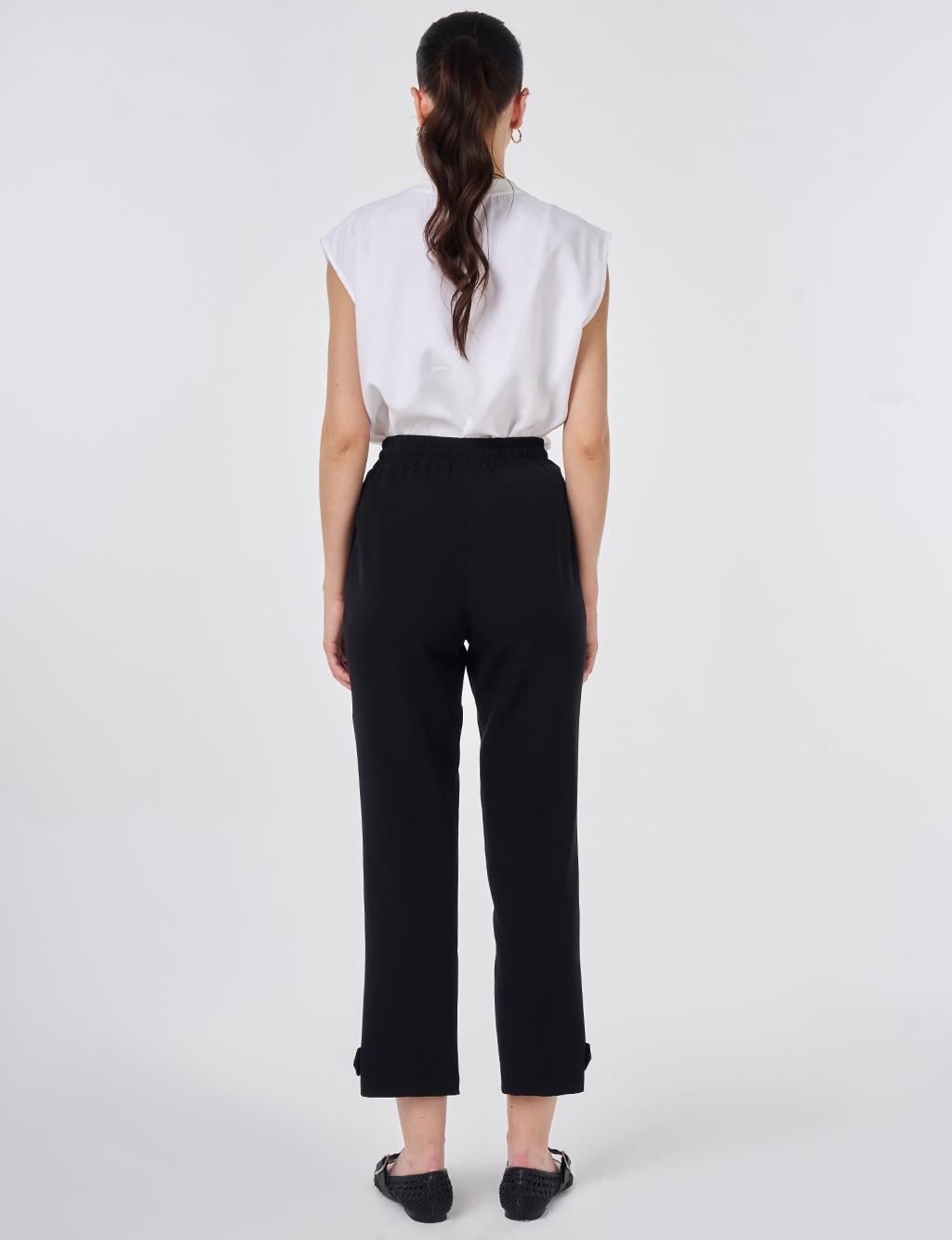 Cutting Stitch Relaxed Fit Trousers Black