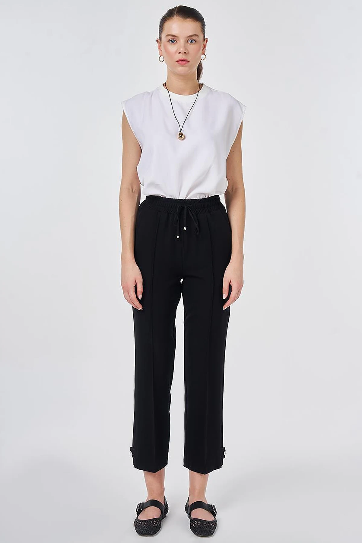 Cutting Stitch Relaxed Fit Trousers Black