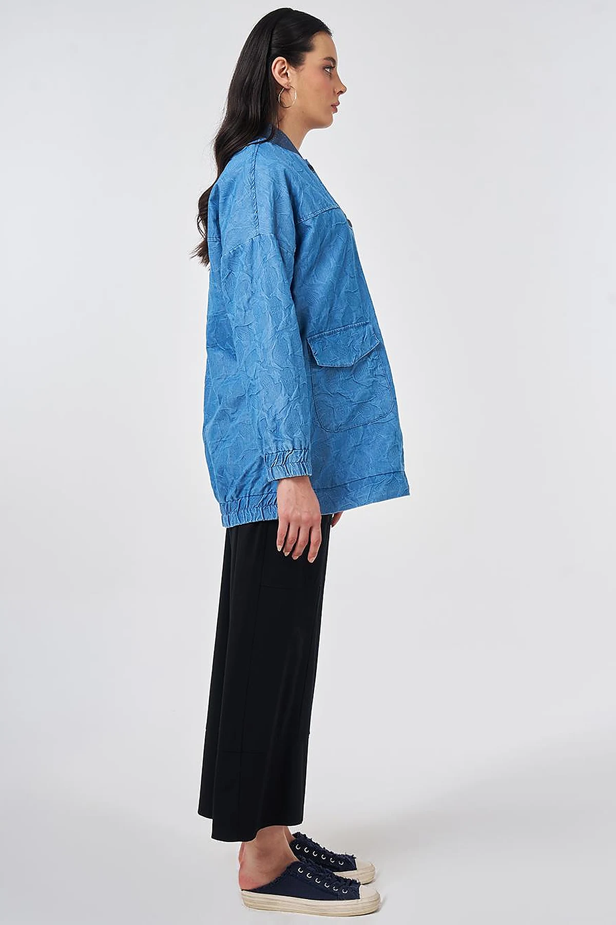 Embossed Pattern College Collar Jacket Indigo