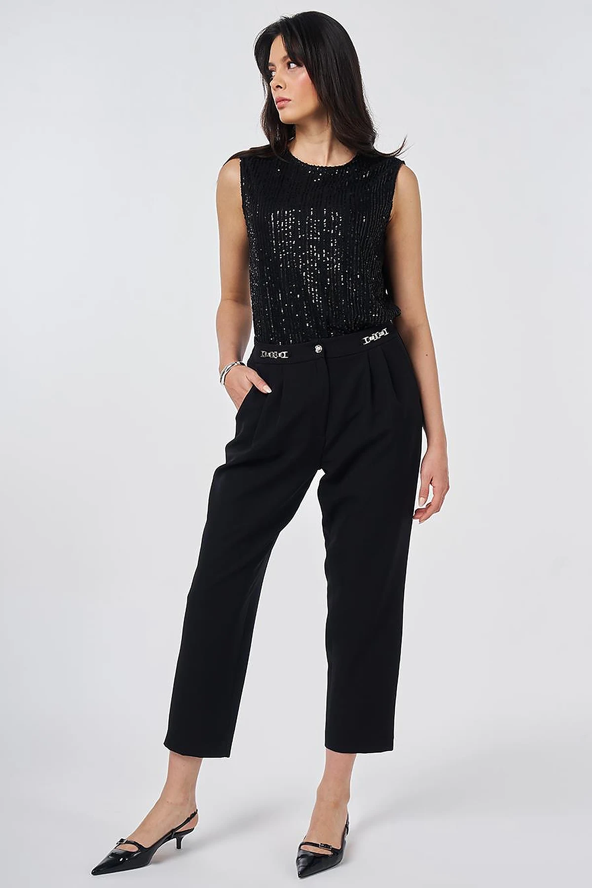 Metal-Detail Tapered Pants Black