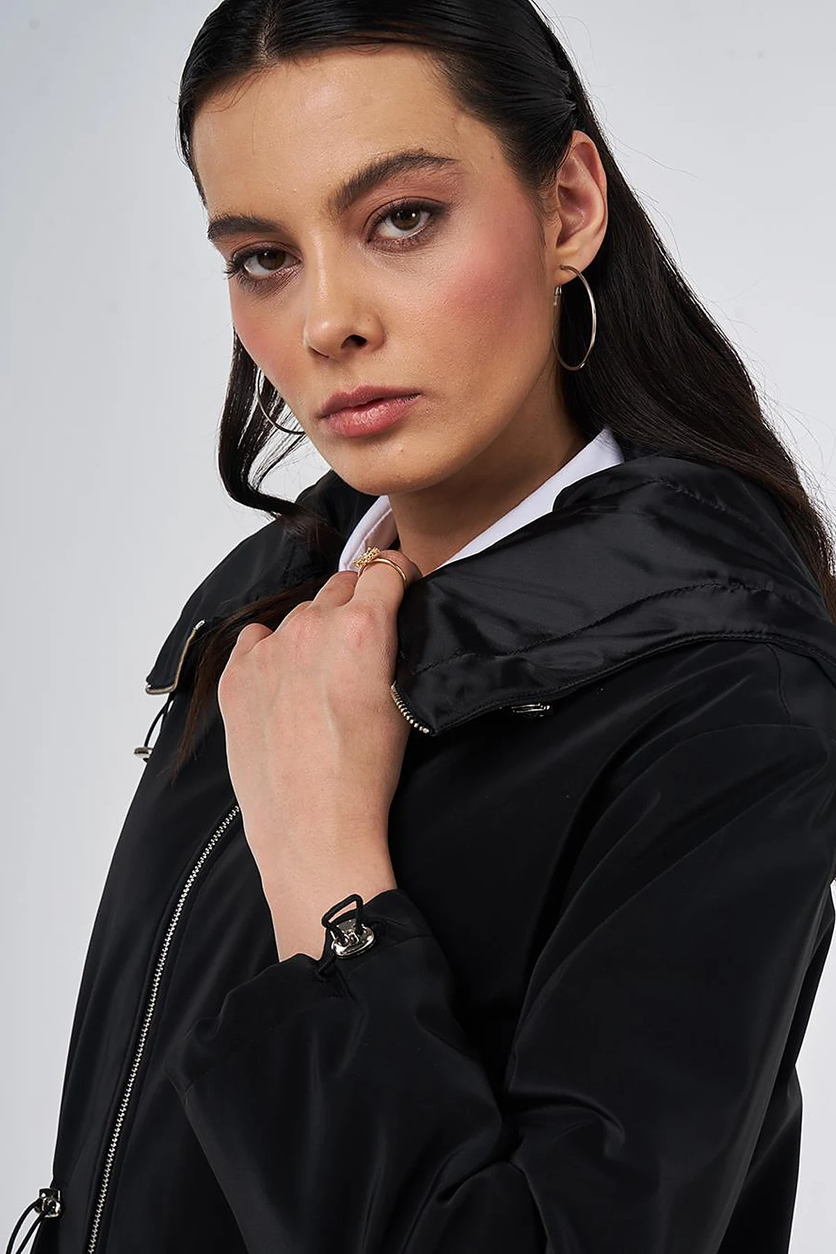 Pouch Pocket Trench Coat Black