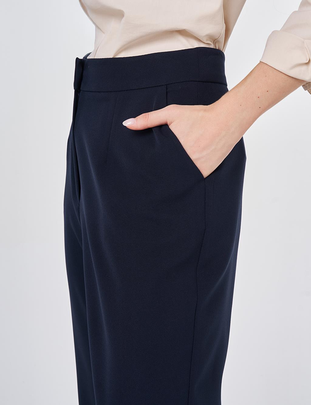 Pleat-Detail Fabric Pants Dark Navy
