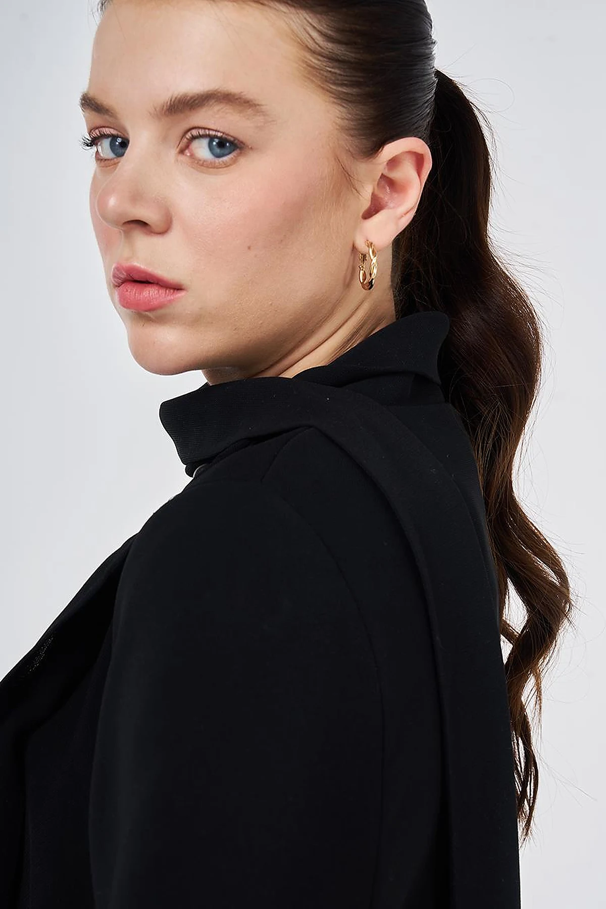 Shawl Collar Crepe Overcoat Black