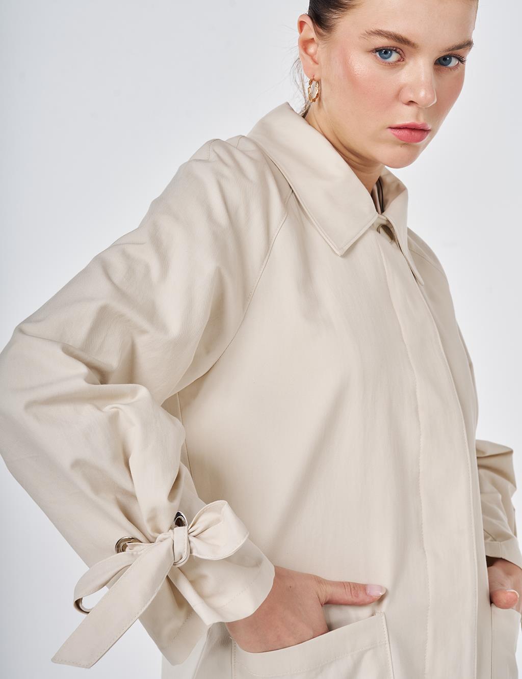 Grosgrain-Detail Raglan Sleeve Trench Coat Cream