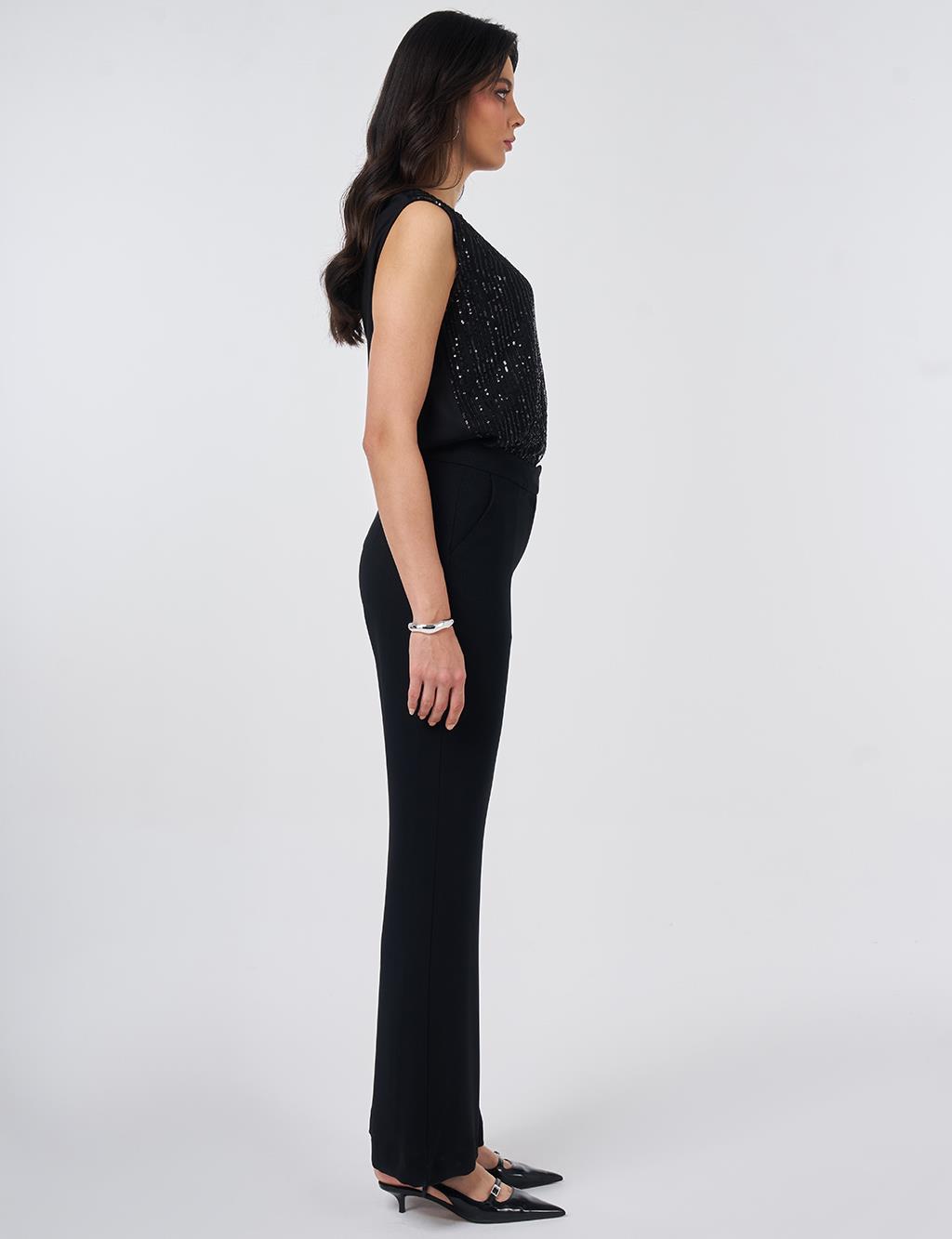 Ironed Flare Trousers Black