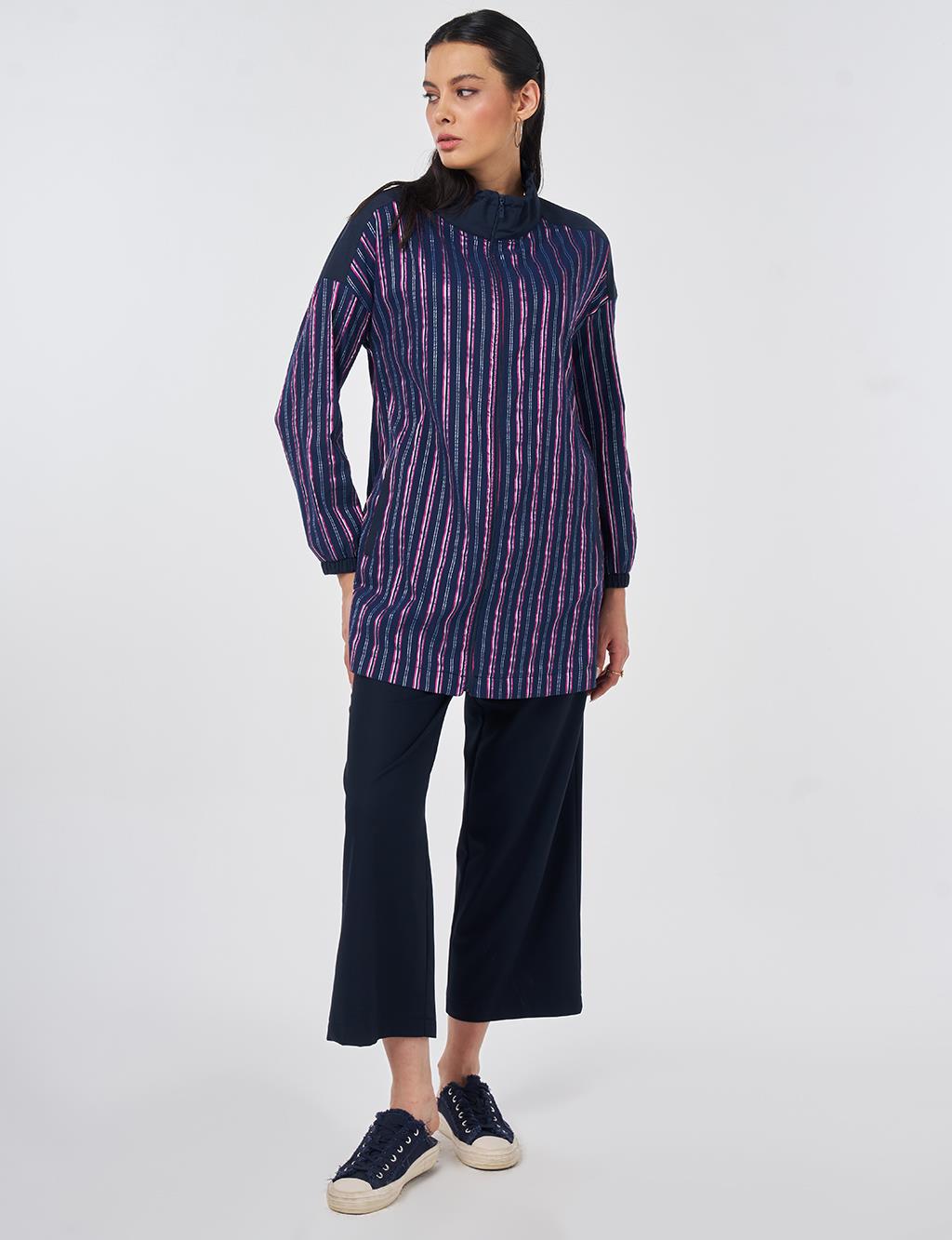 Embossed Pattern Stand-Up Collar Tunic Dark Navy