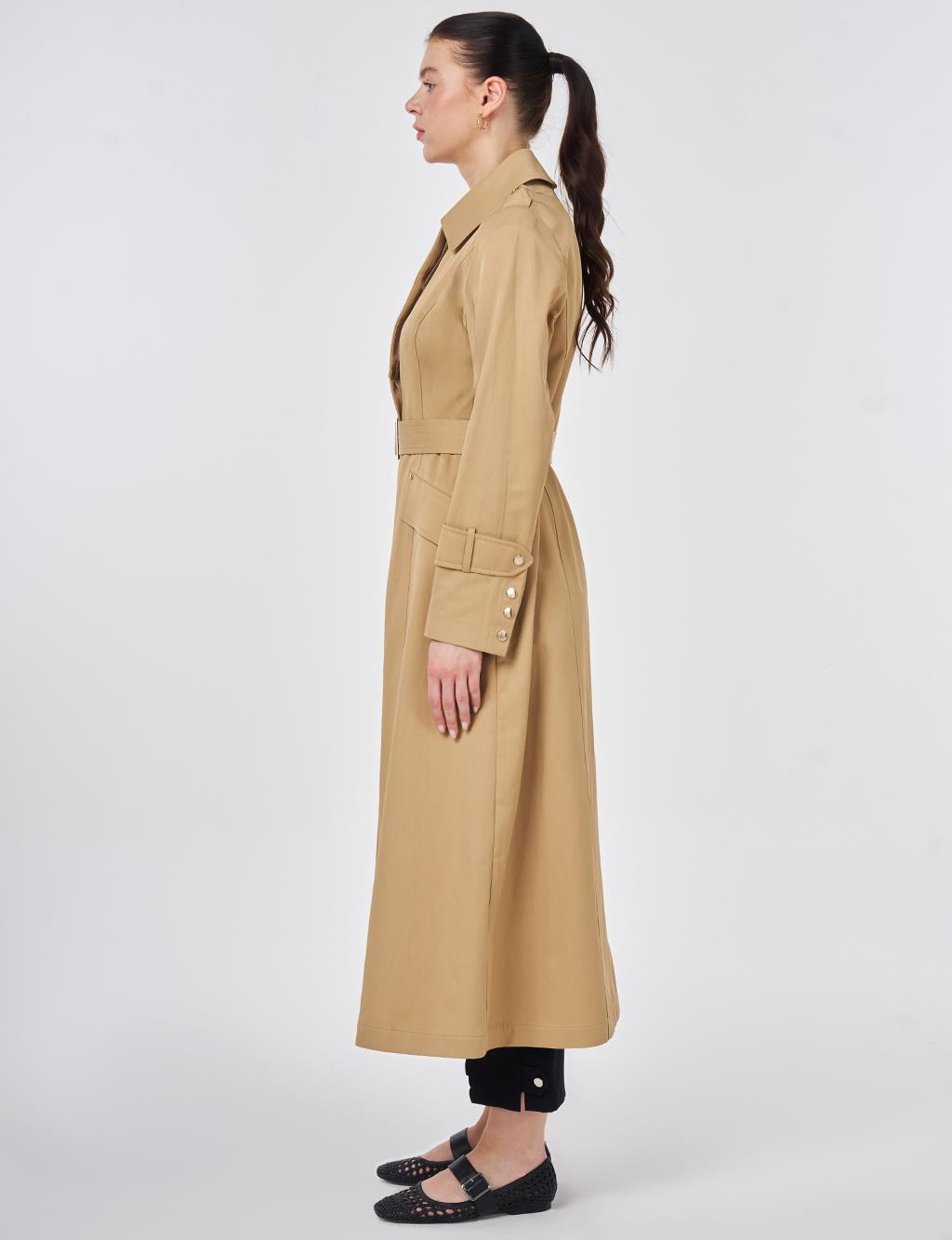 Düğme Detaylı Trençkot Bej