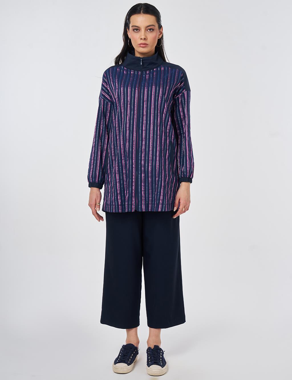 Embossed Pattern Stand-Up Collar Tunic Dark Navy