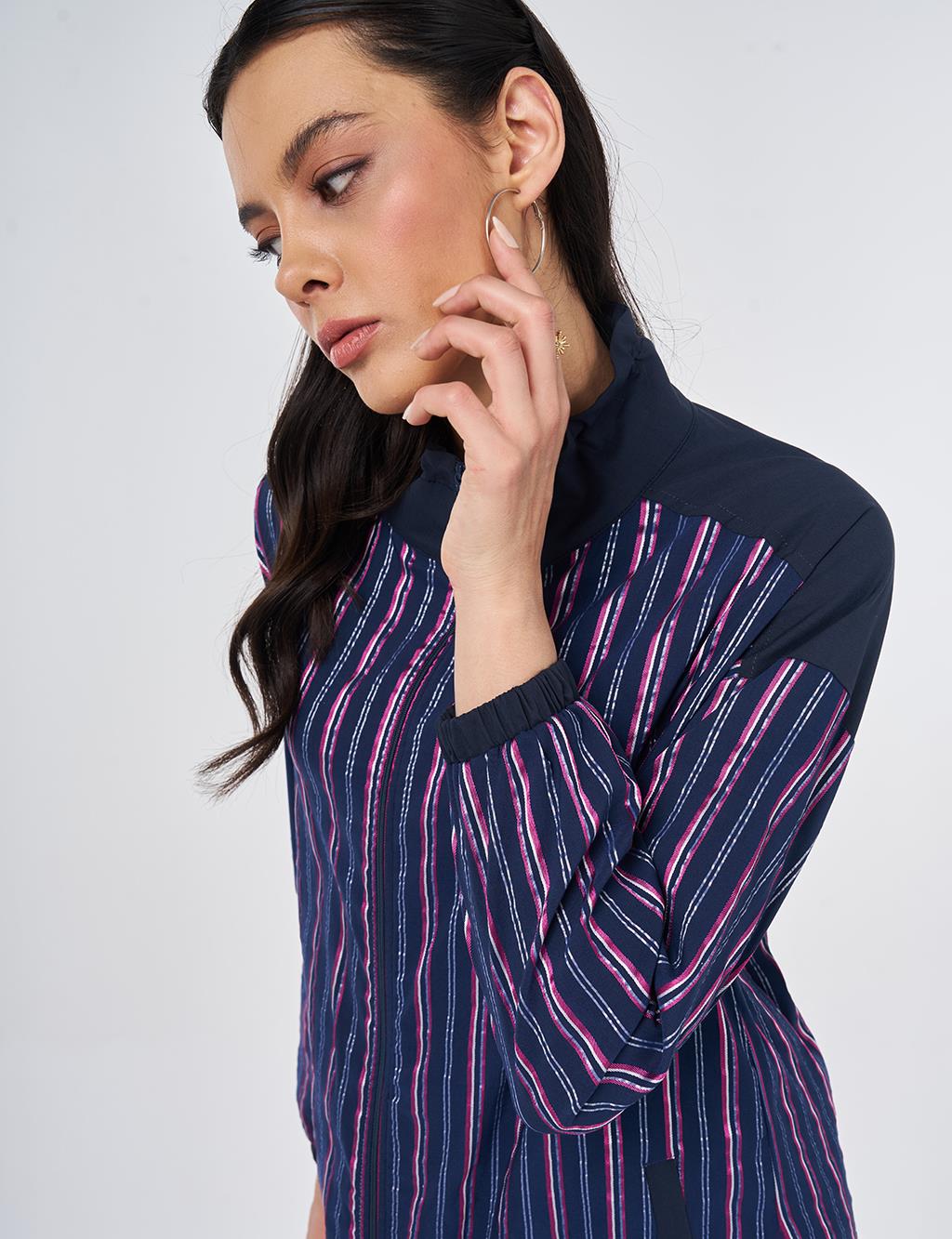 Embossed Pattern Stand-Up Collar Tunic Dark Navy