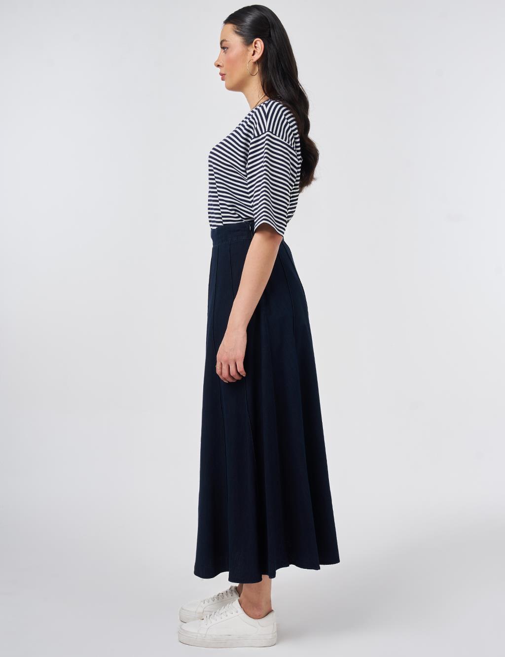 Washed Panel-Stitched Denim Skirt Navy