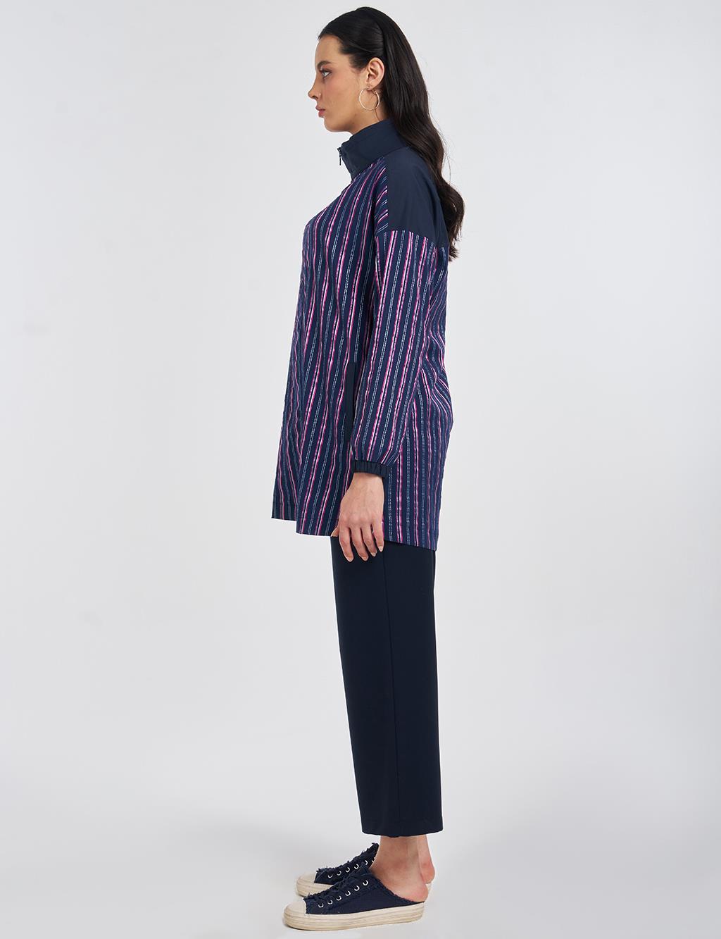 Embossed Pattern Stand-Up Collar Tunic Dark Navy