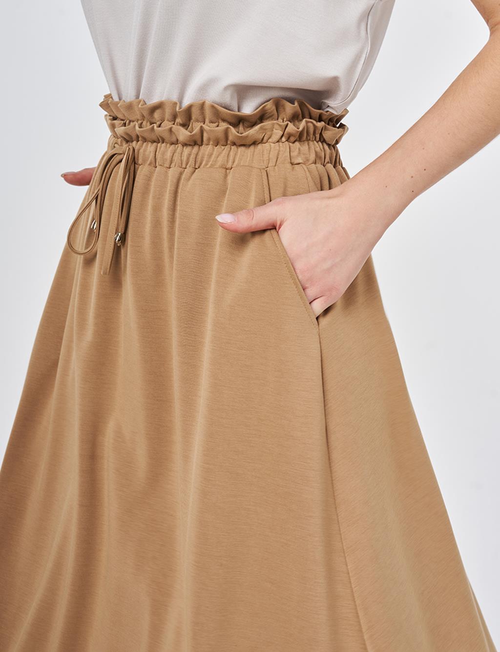 High-Waisted A-line Skirt Beige