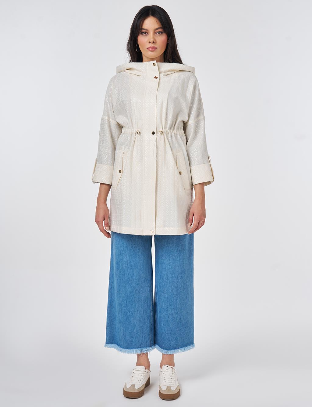 Jacquard Short Trench Coat Cream