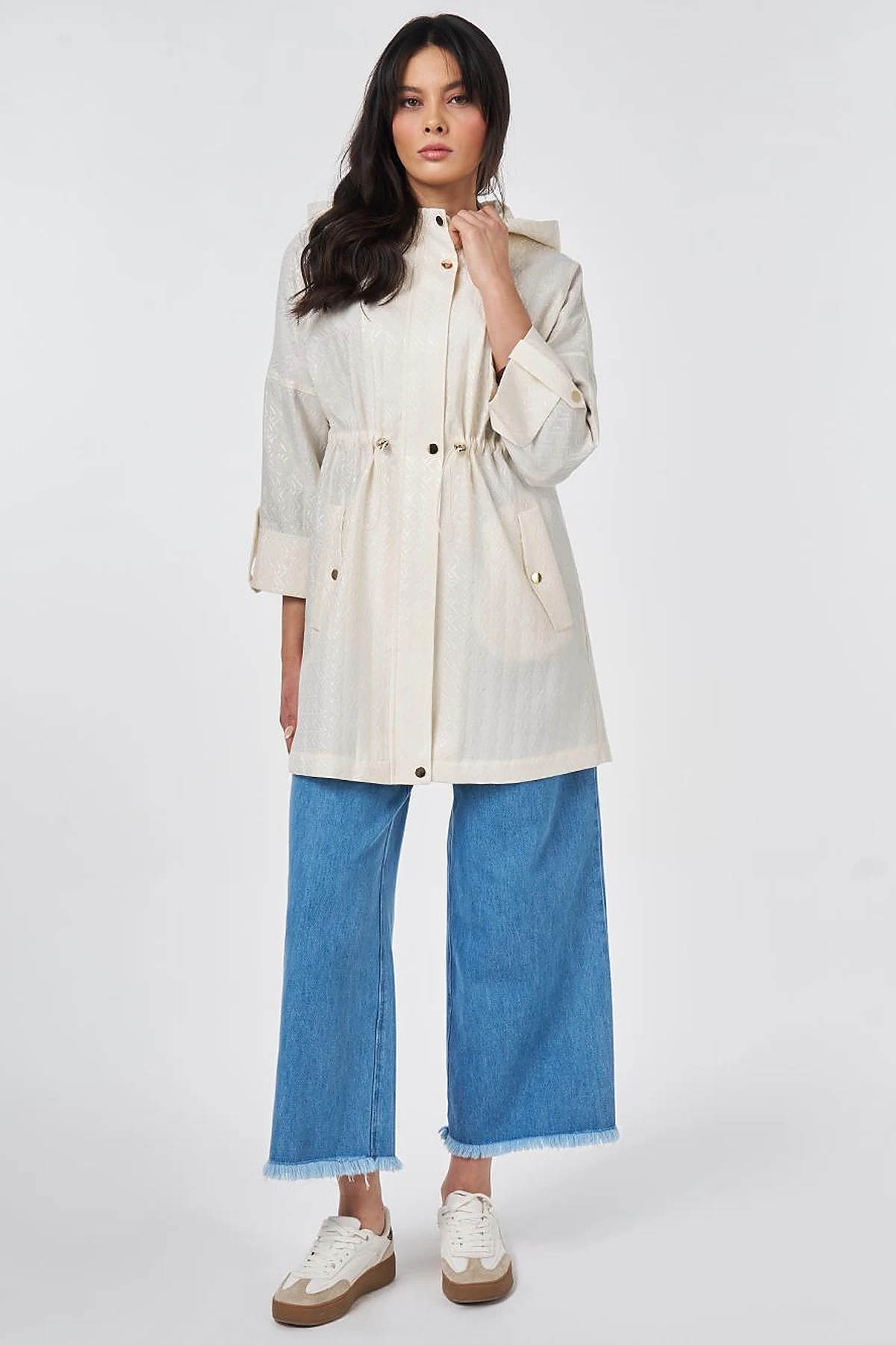 Jacquard Short Trench Coat Cream