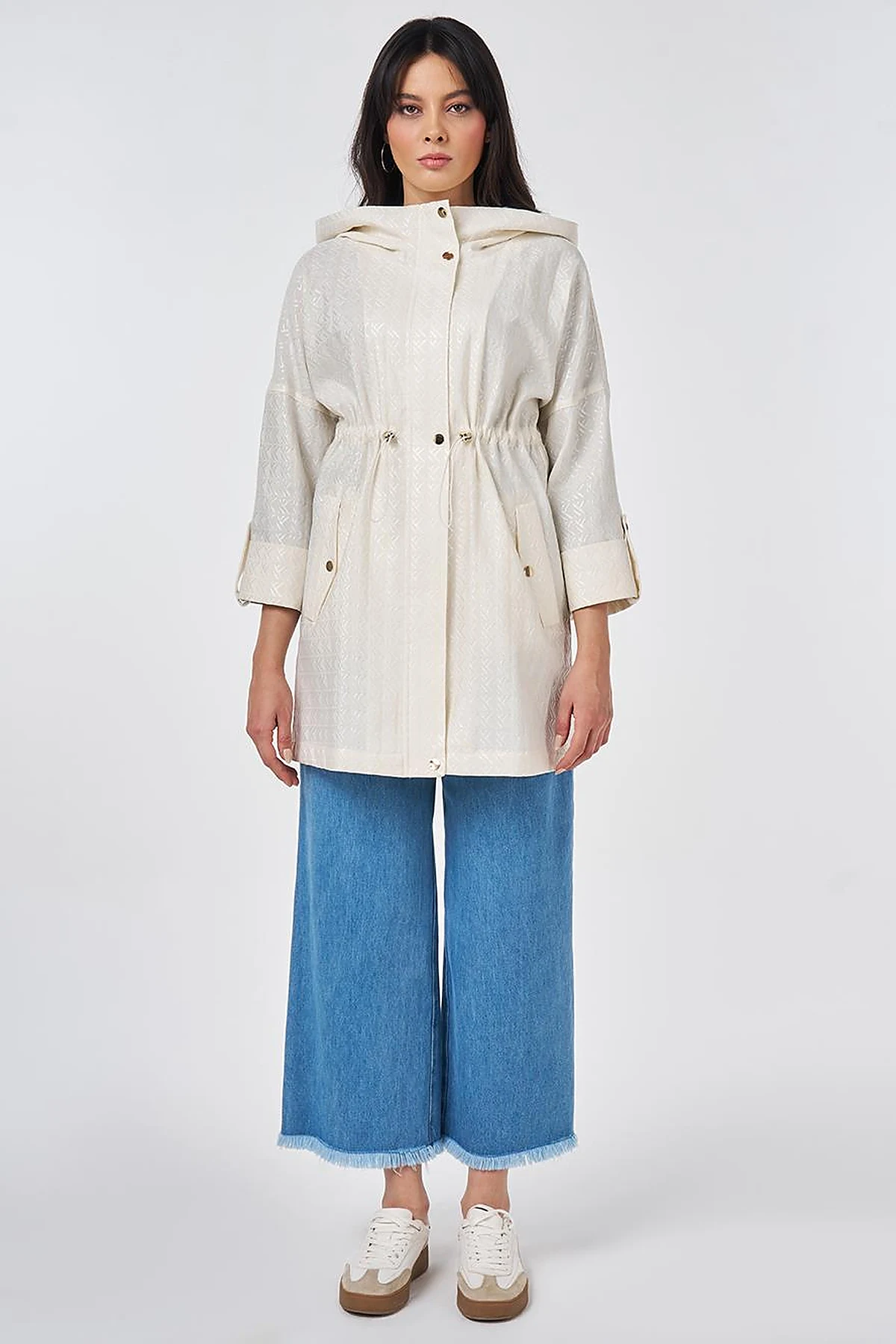 Jacquard Short Trench Coat Cream