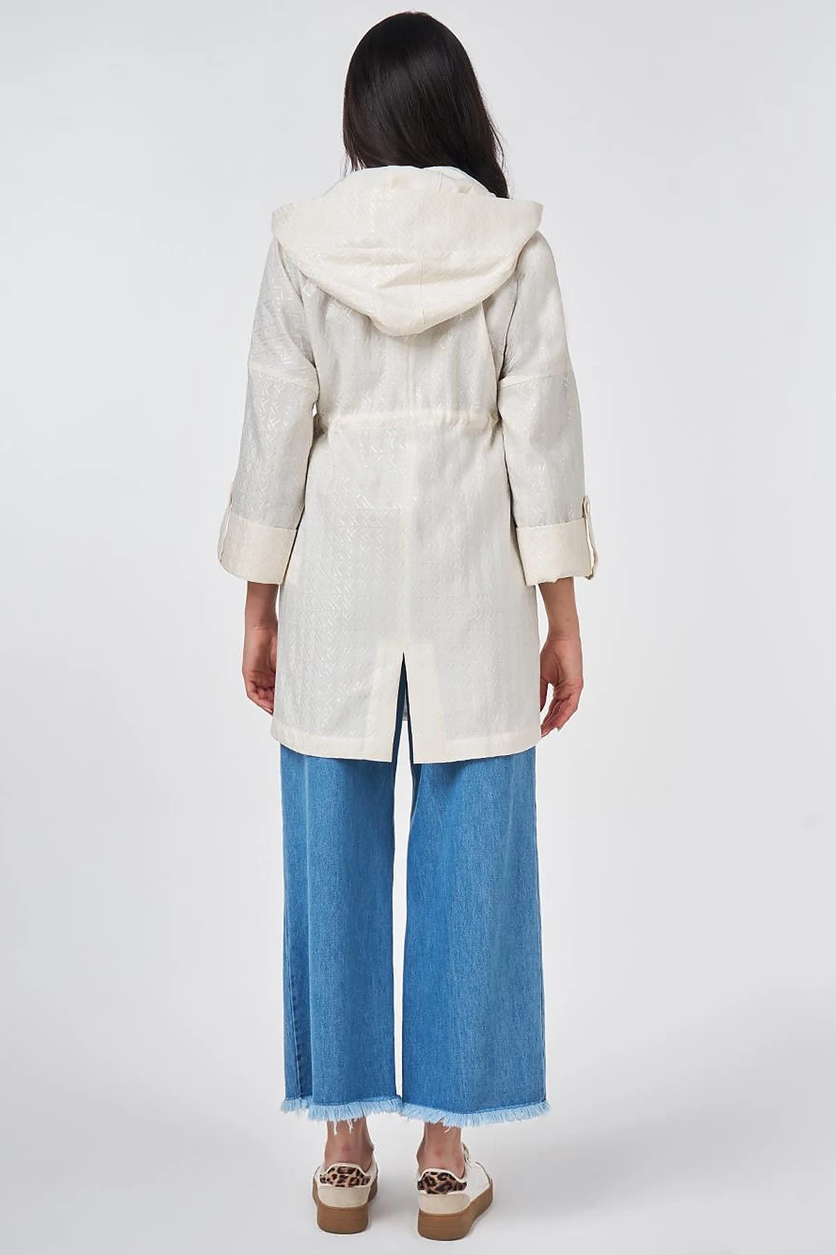 Jacquard Short Trench Coat Cream