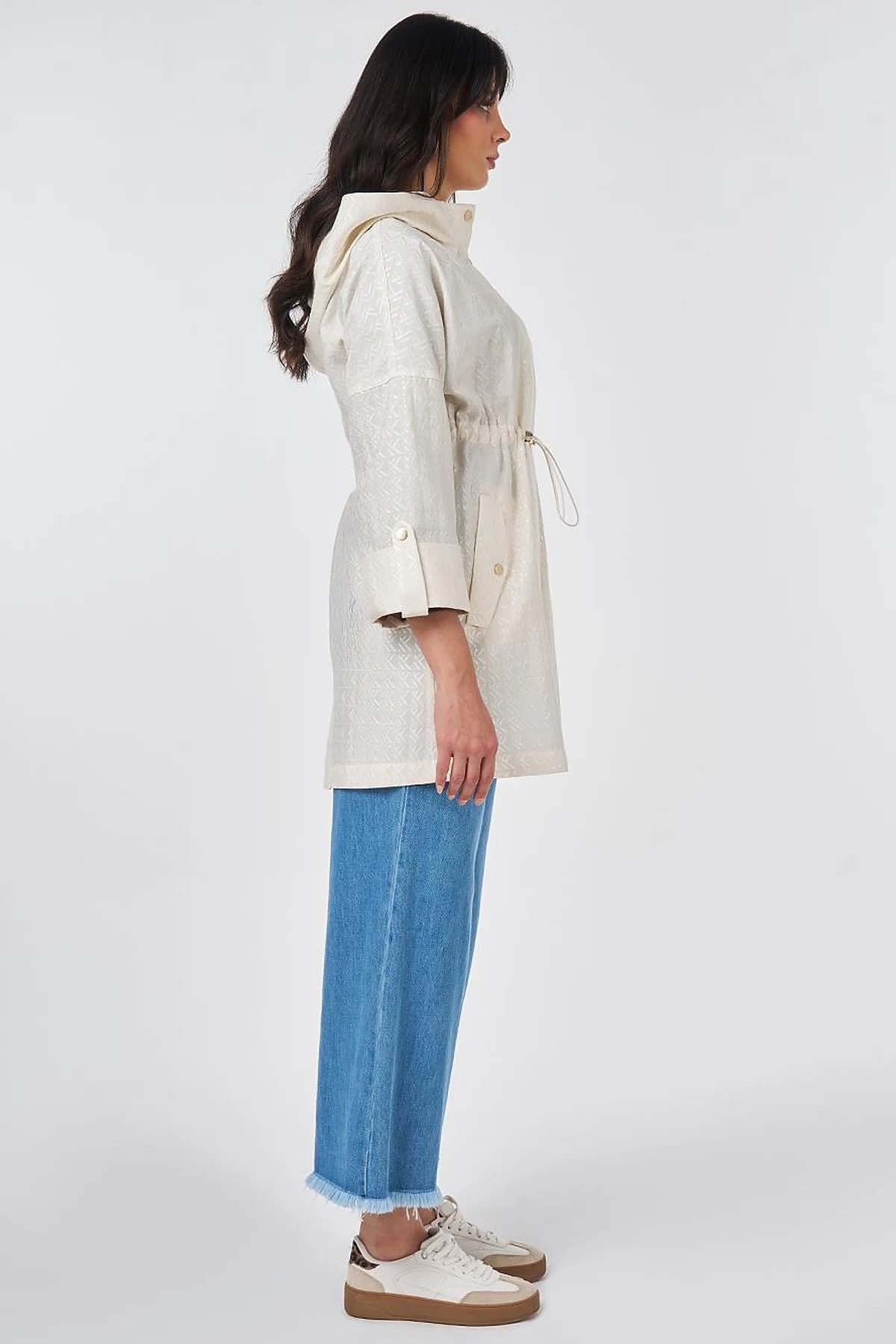 Jacquard Short Trench Coat Cream