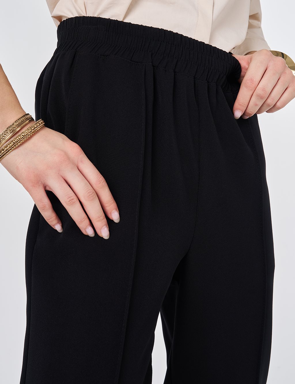Topstitched Straight-Leg Pants Black