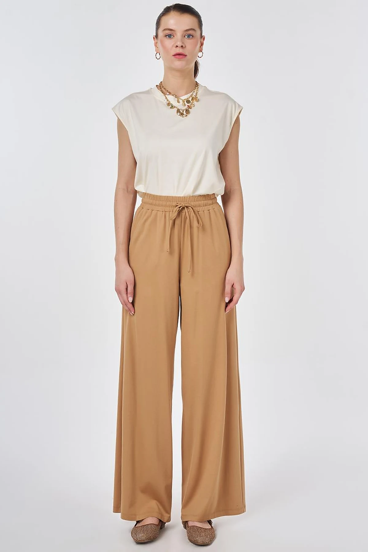 Relaxed Fit Rayon Trousers Beige