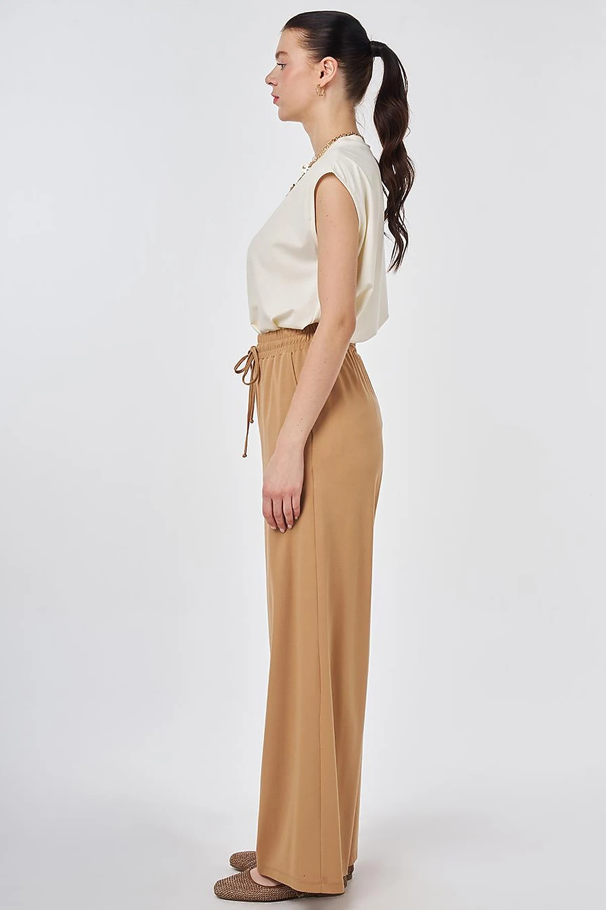 Relaxed Fit Rayon Trousers Beige