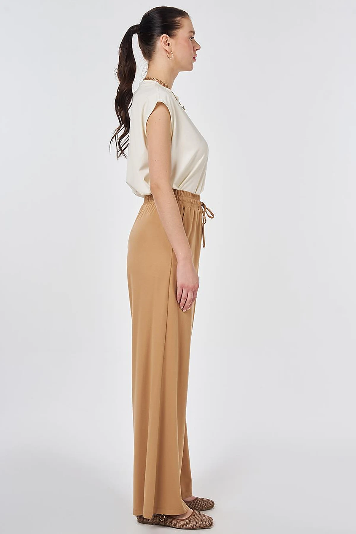 Relaxed Fit Rayon Trousers Beige