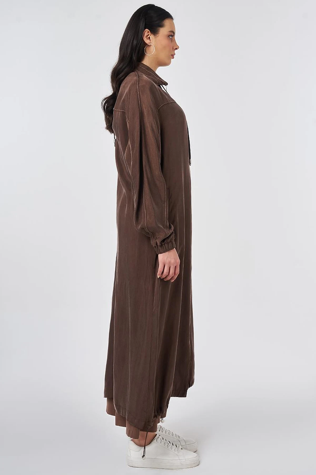 100% Lyocell High Collar Throw-On Chocolate