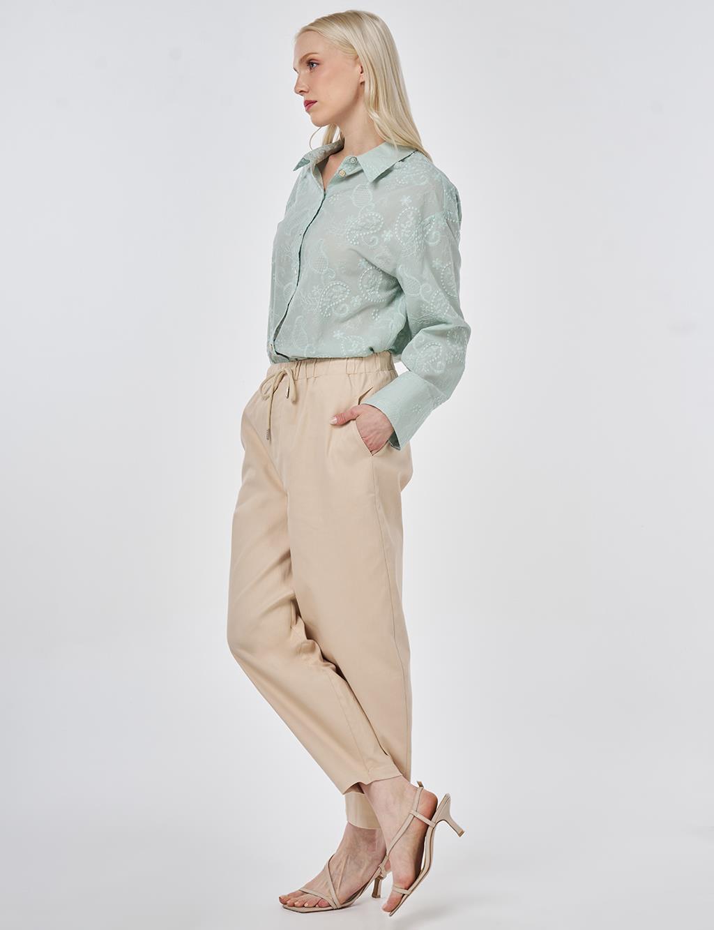Elastic Waist Carrot Fit Trousers Beige