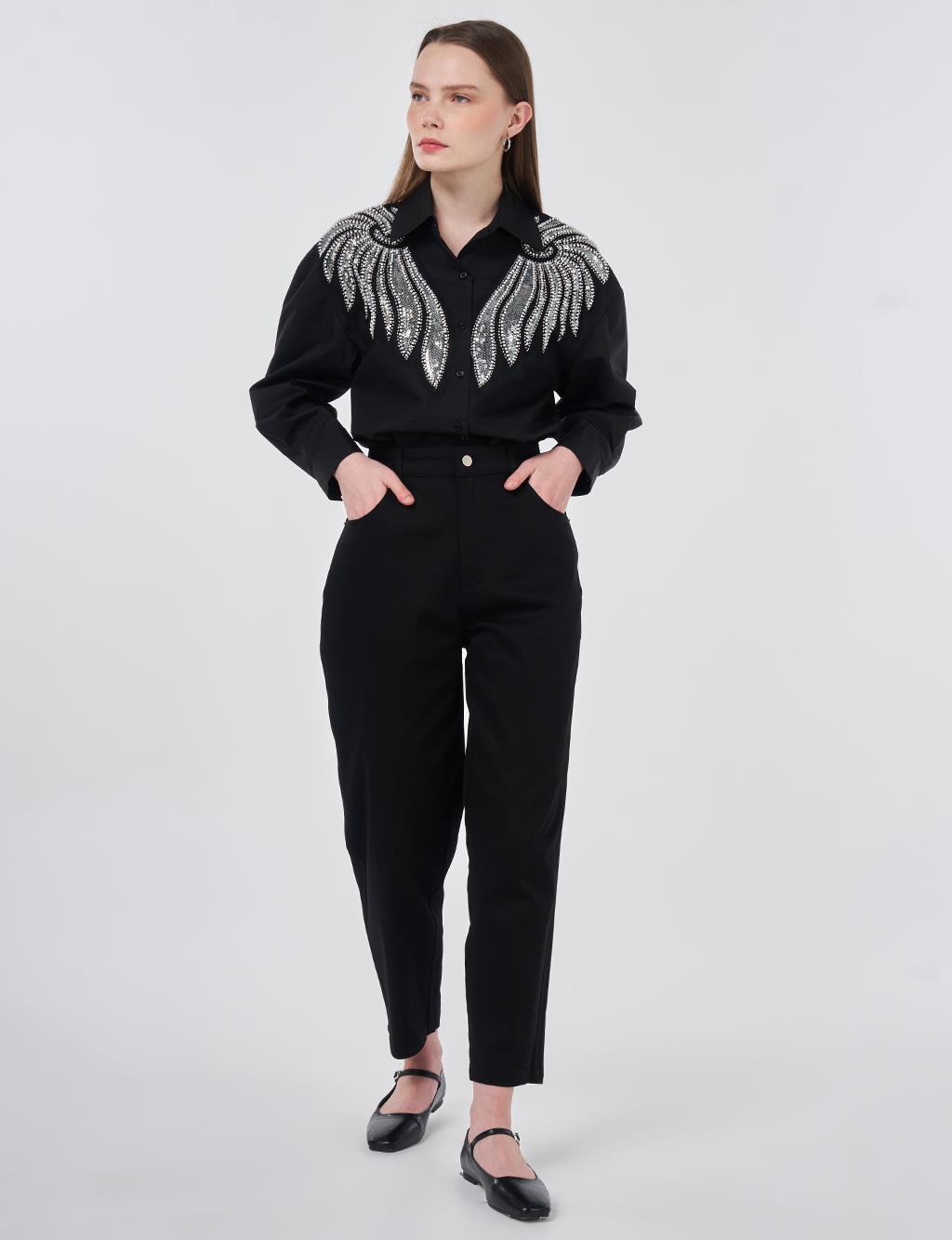 Carrot Fit Trousers Black 