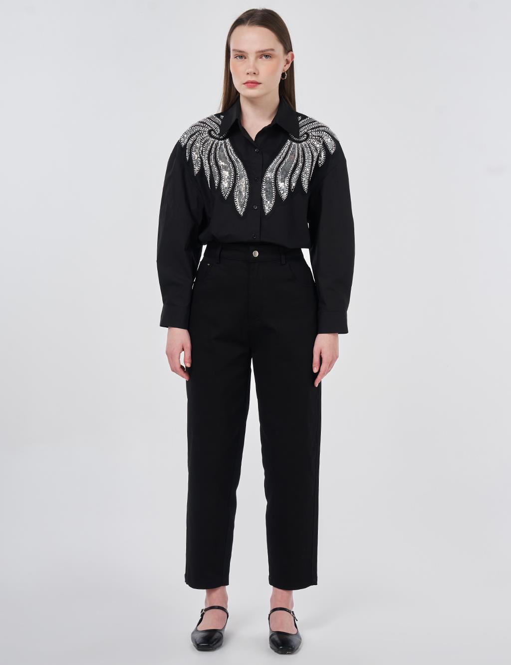 Carrot Fit Trousers Black 