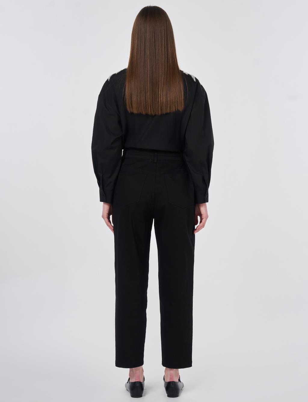 Carrot Fit Trousers Black 